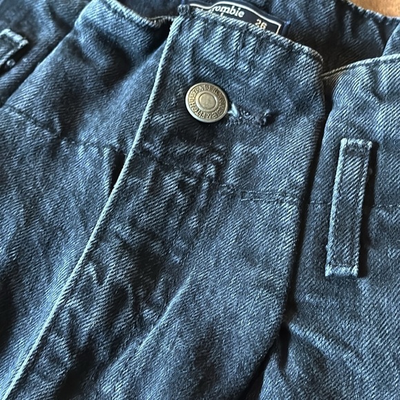Abercrombie & Fitch A&F High Rise Black Mom Jean Size 26 2 Short - Picture 5 of 11